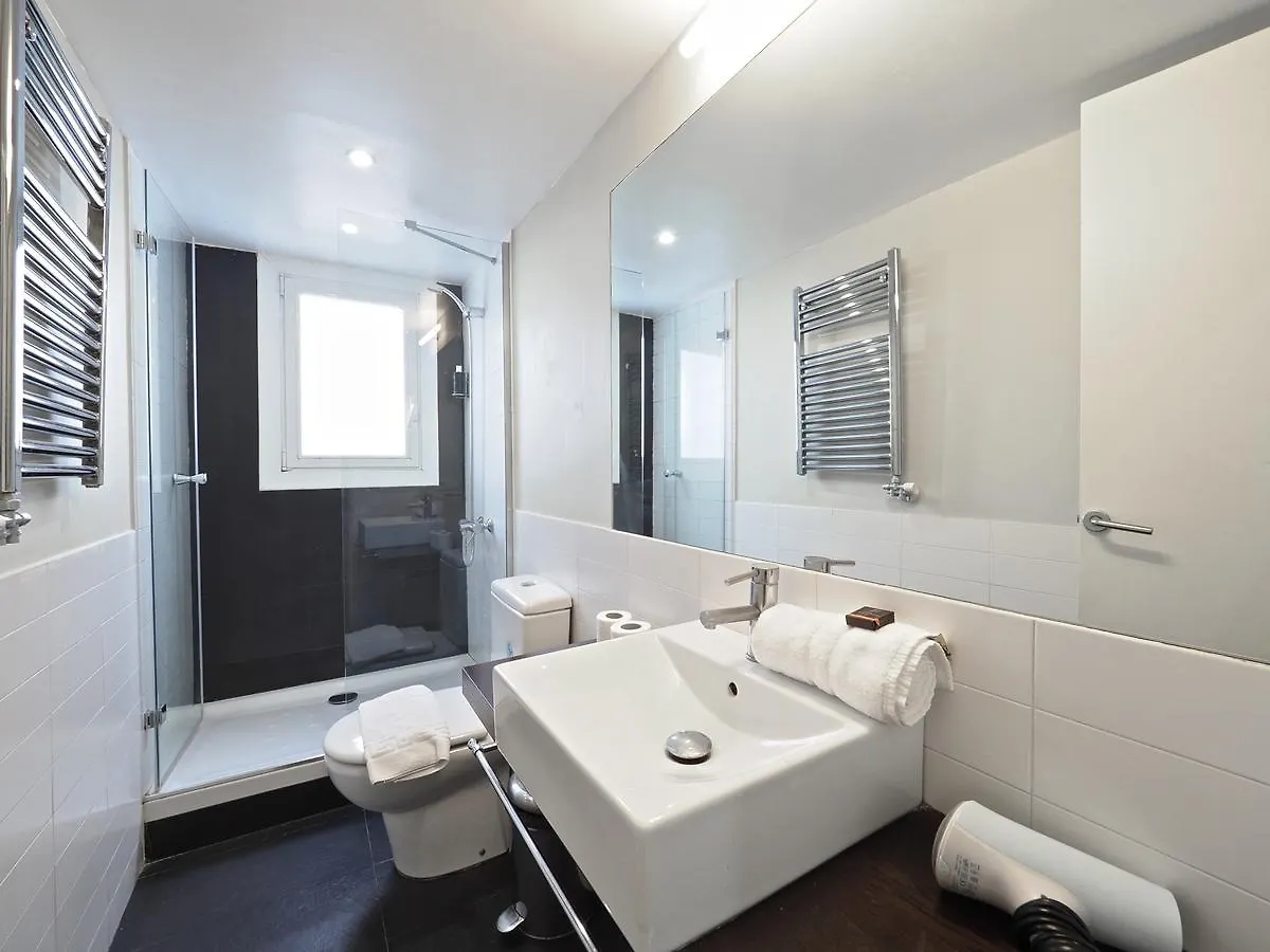 Barcelonaforrent Sagrada Penthouse Apartment