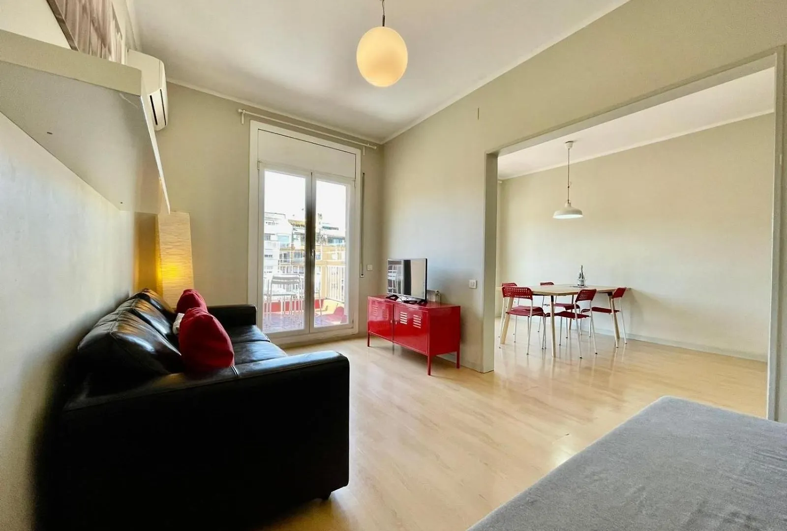 Barcelonaforrent Sagrada Penthouse 0*, Barcelona Spain