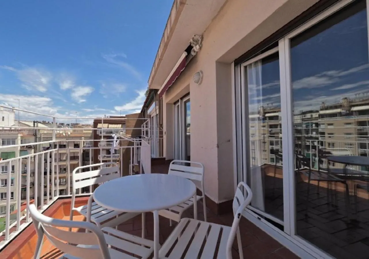 Barcelonaforrent Sagrada Penthouse Apartment